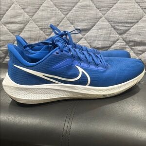 Nike Blue and White Athletic Shoes with Mesh Upper